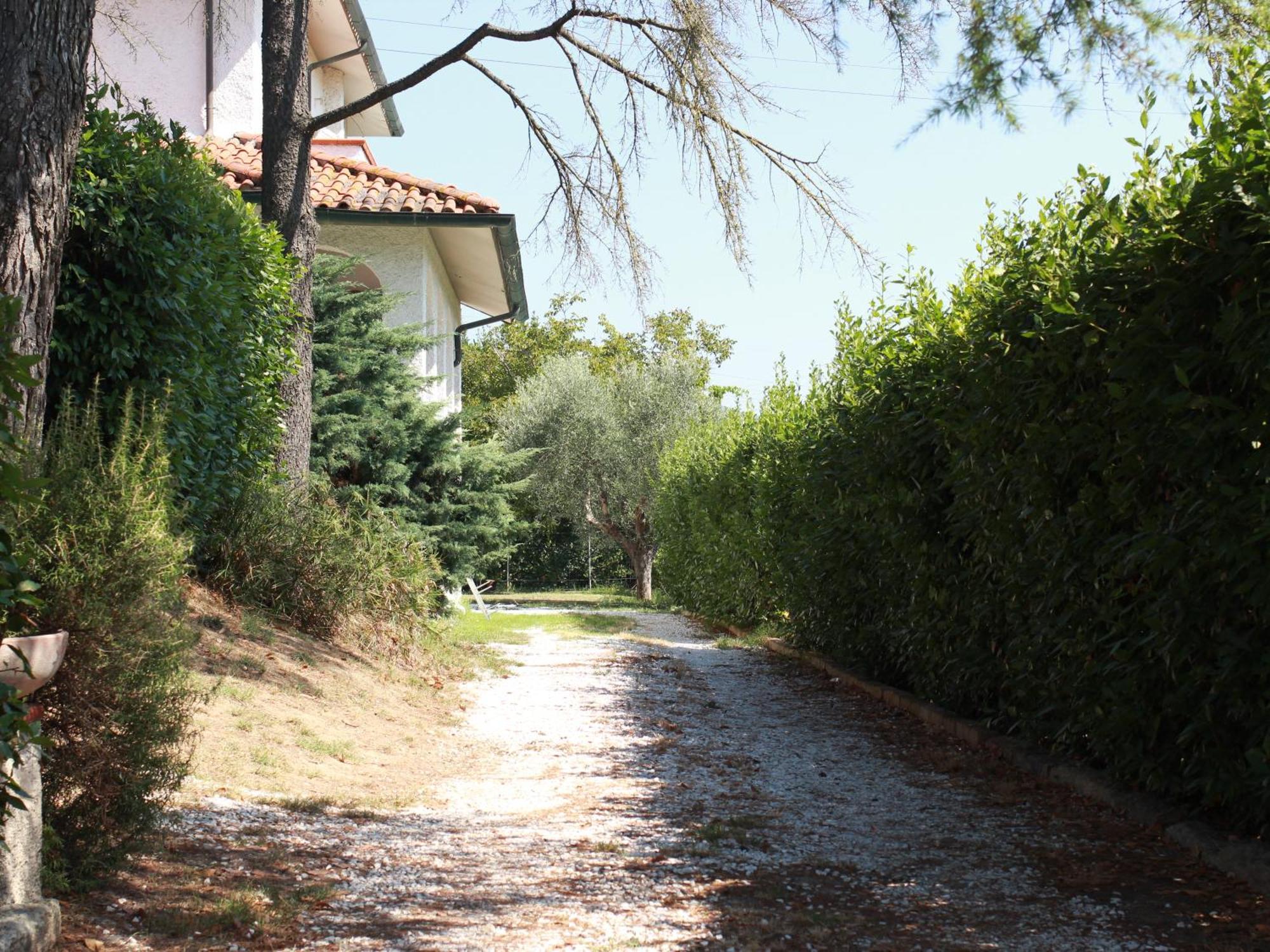 Villetta La Pineta Latignano Esterno foto